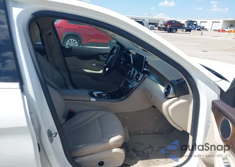 2016 Mercedes-Benz C 300 Luxury/Sport from USA, damaged, VIN 55SWF4JB0GU170482